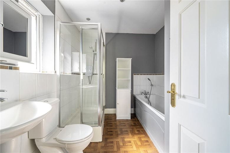 5 bedroom house, Lake View, Calne SN11 - Sold