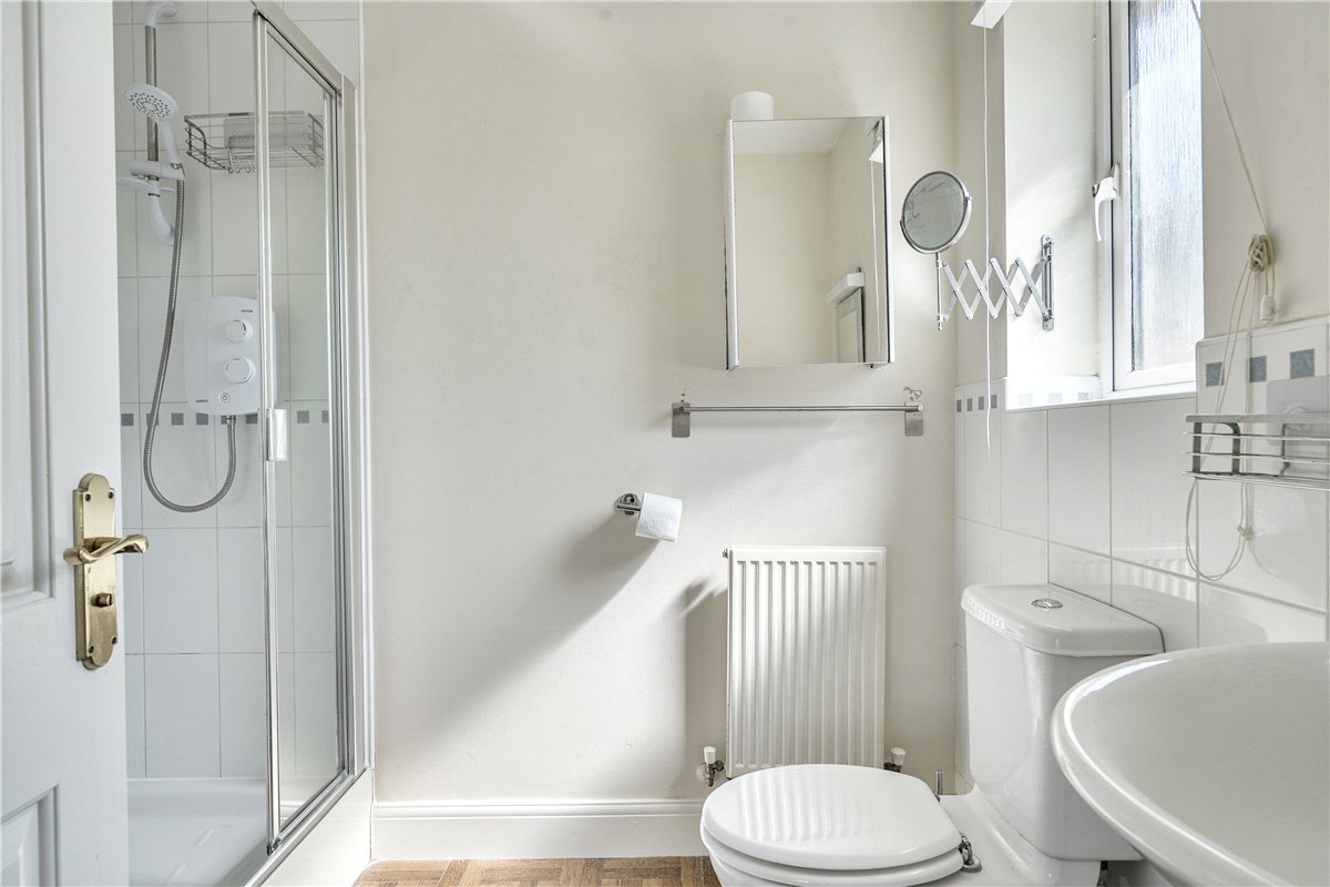 5 bedroom house, Lake View, Calne SN11 - Sold