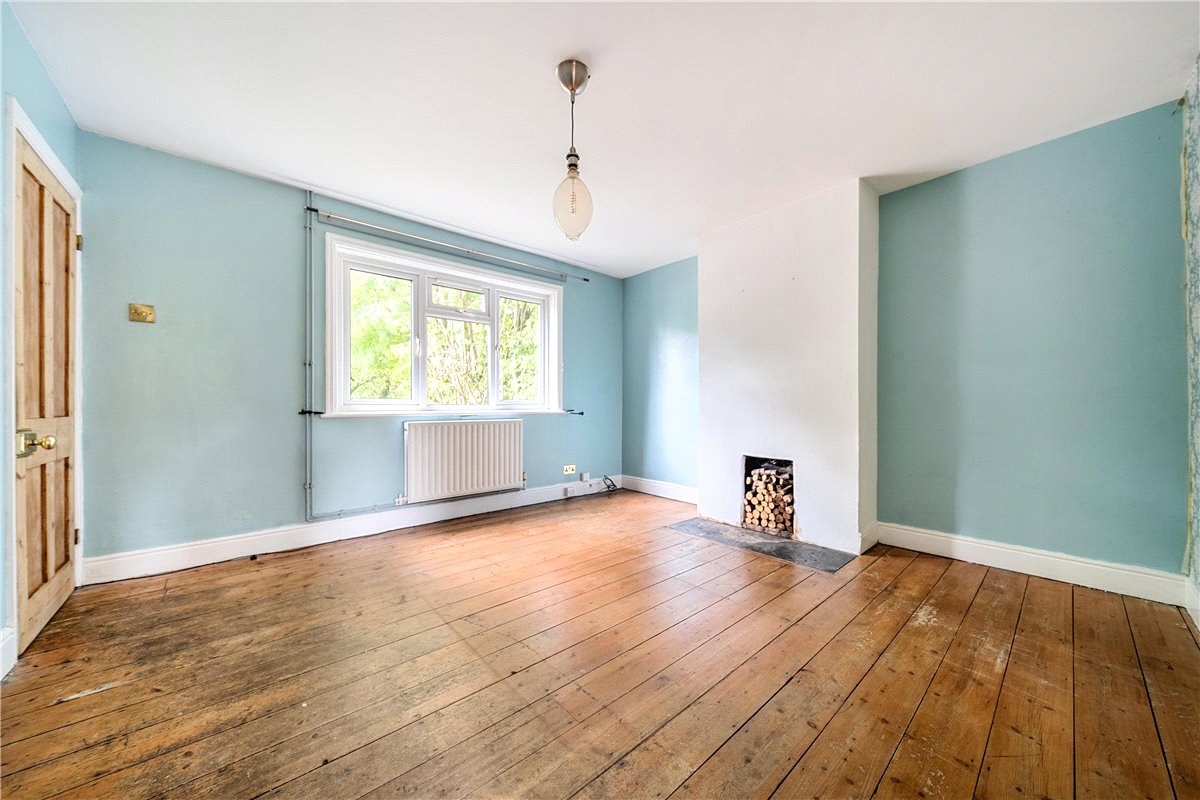 4 bedroom house, Andover Road, Upavon SN9 - Sold