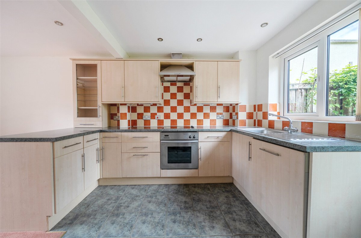 3 bedroom house, Yatesbury, Calne SN11 - Available