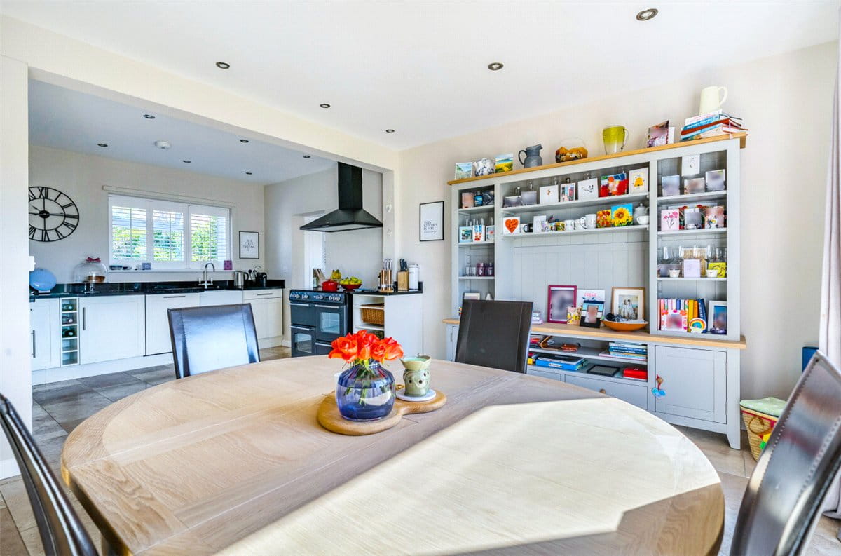 4 bedroom house, Manton Hollow, Manton SN8 - Available