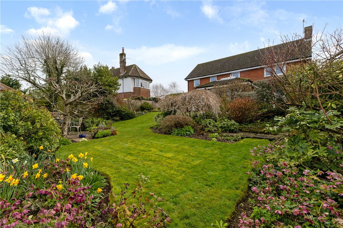 4 bedroom house, Ogbourne St. George, Marlborough SN8 - Sold STC