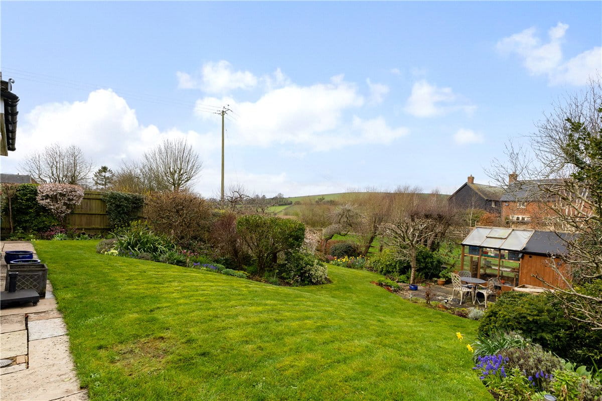 4 bedroom house, Ogbourne St. George, Marlborough SN8 - Sold STC