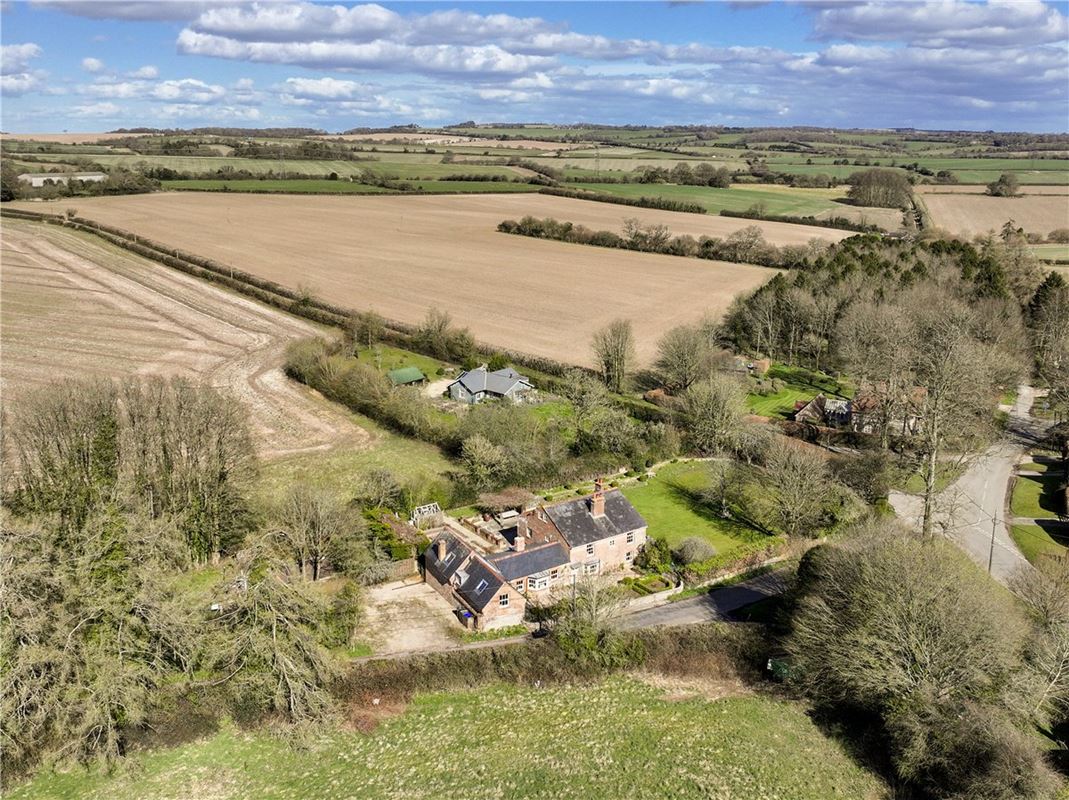 8 bedroom house, Oxenwood, Marlborough SN8 - Sold STC