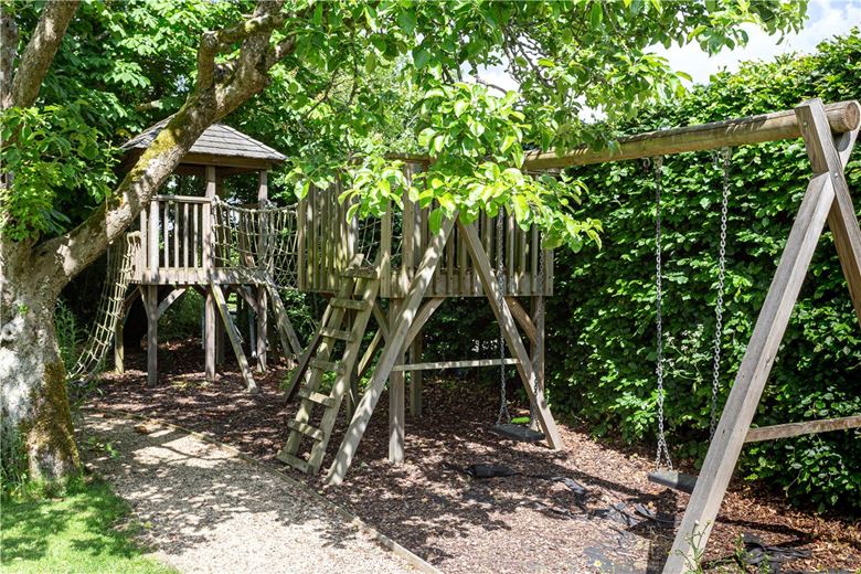 8 bedroom house, Oxenwood, Marlborough SN8 - Sold STC