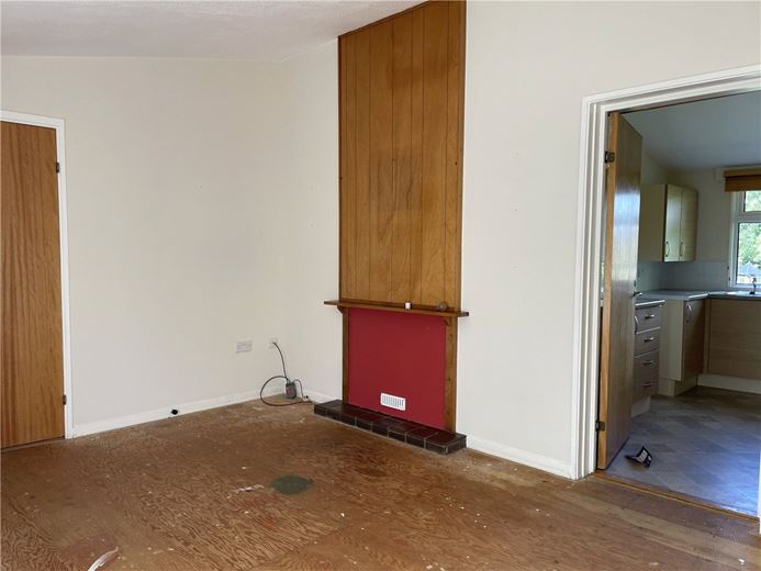 2 bedroom bungalow, Manton Close, Manton SN8 - Sold STC