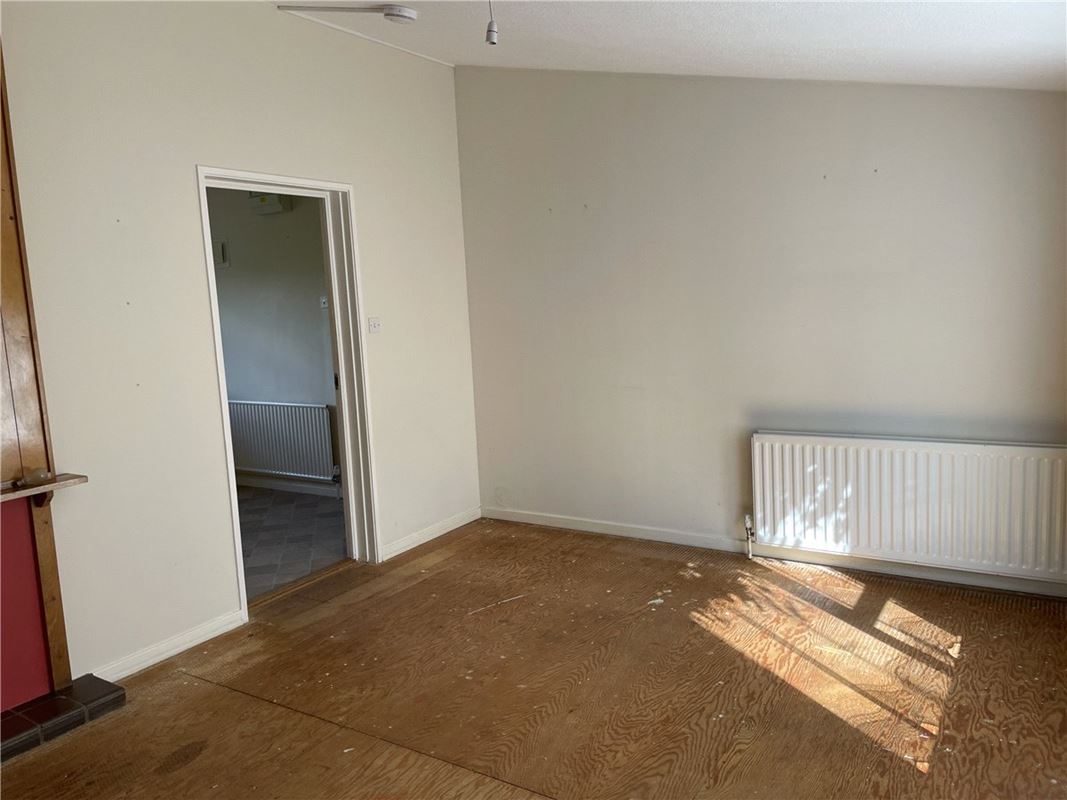 2 bedroom bungalow, Manton Close, Manton SN8 - Sold STC