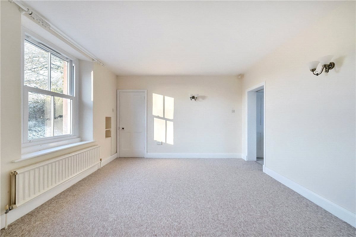 3 bedroom house, The Street, Marden SN10 - Available