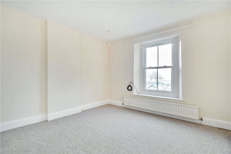 3 bedroom house, The Street, Marden SN10 - Available