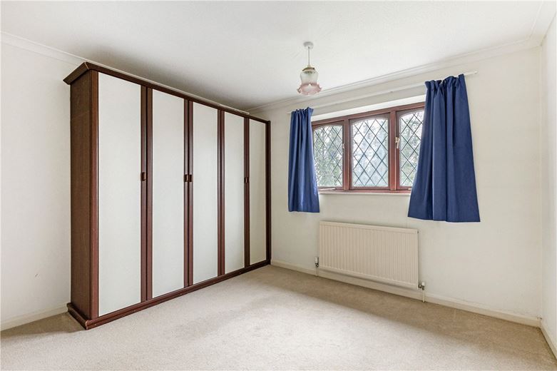 4 bedroom house, Manor Park, South Marston SN3 - Available