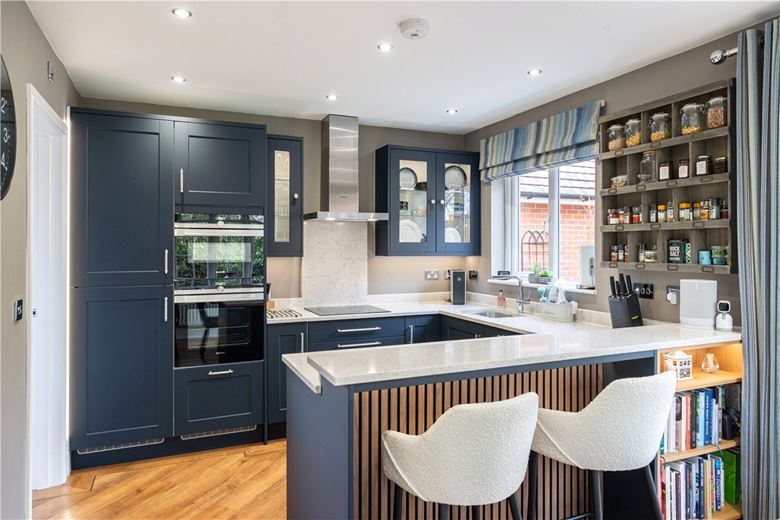 3 bedroom house, Garside Way, Marlborough SN8 - Sold STC