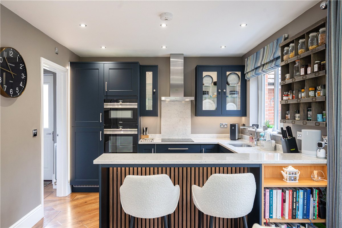 3 bedroom house, Garside Way, Marlborough SN8 - Sold STC