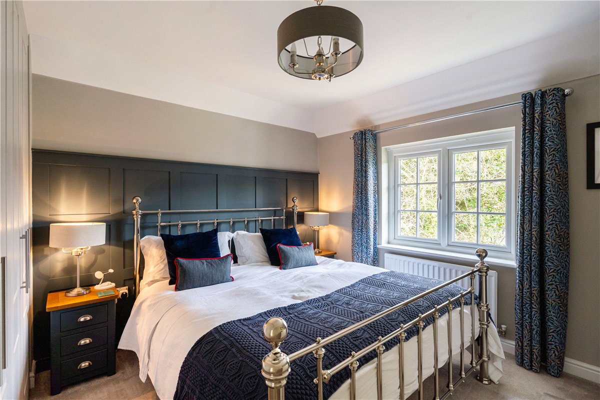 3 bedroom house, Garside Way, Marlborough SN8 - Sold STC