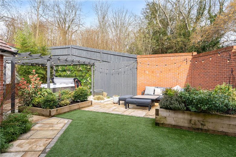 3 bedroom house, Garside Way, Marlborough SN8 - Sold STC