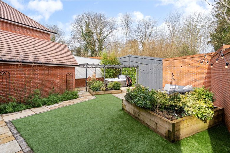 3 bedroom house, Garside Way, Marlborough SN8 - Sold STC