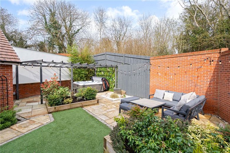 3 bedroom house, Garside Way, Marlborough SN8 - Sold STC