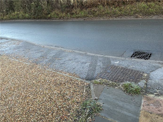 3 bedroom house, Burbage Road, Easton Royal SN9 - Sold STC