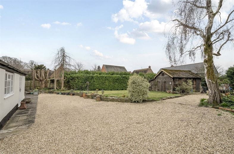 3 bedroom house, Milton Lilbourne, Pewsey SN9 - Available