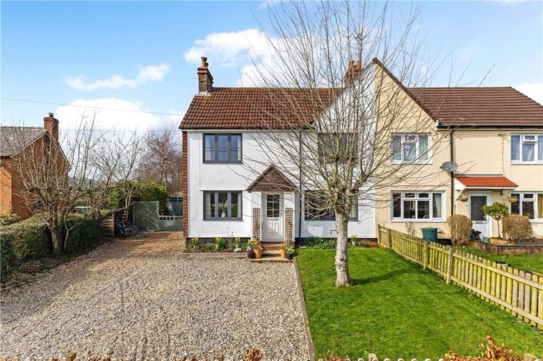 3 bedroom house, Church Street, Great Bedwyn SN8 - Sold STC