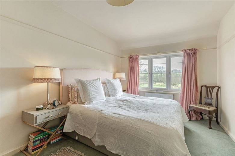 3 bedroom house, Church Street, Great Bedwyn SN8 - Sold STC