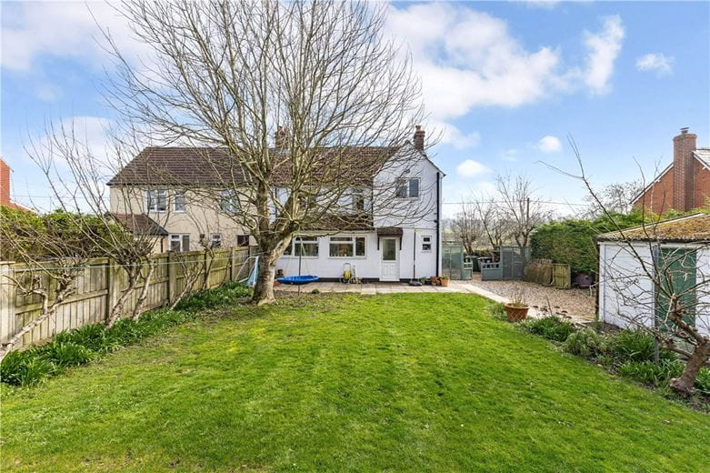 3 bedroom house, Church Street, Great Bedwyn SN8 - Sold STC