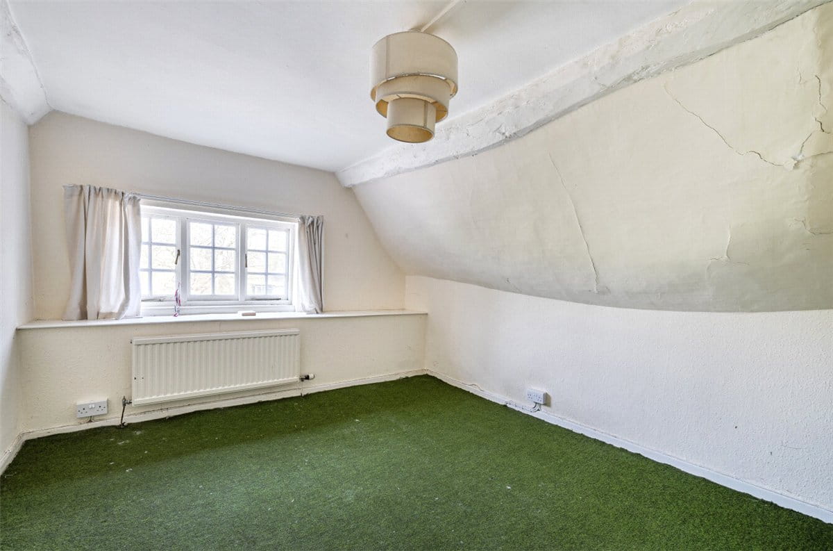 3 bedroom cottage, Brown's Lane, Alton Barnes SN8 - Available