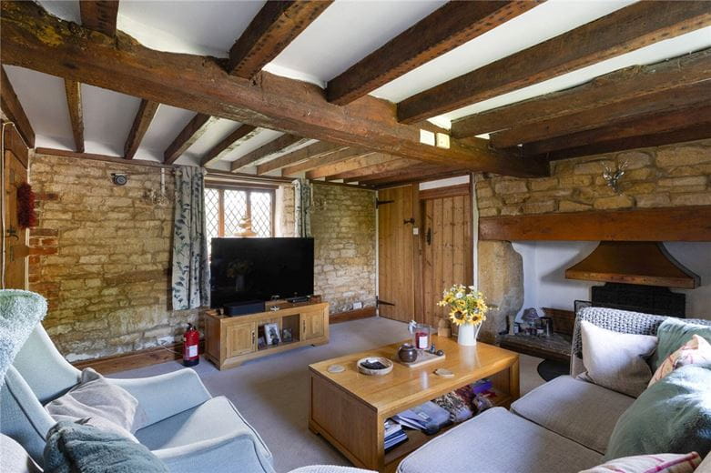 3 bedroom house, Park Lane, Cherhill SN11 - Available