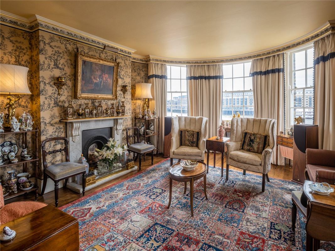 4 bedroom house, St Katharine By The Tower, London E1W - Available