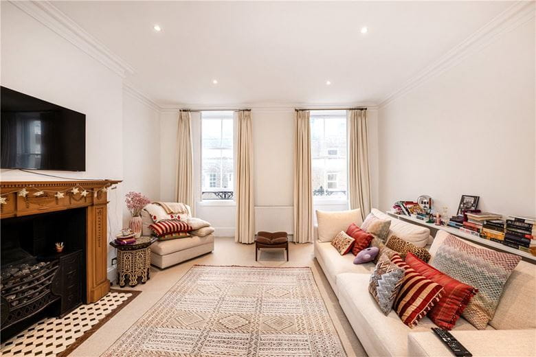 1 bedroom flat, Upper Wimpole Street, Marylebone W1G - Available