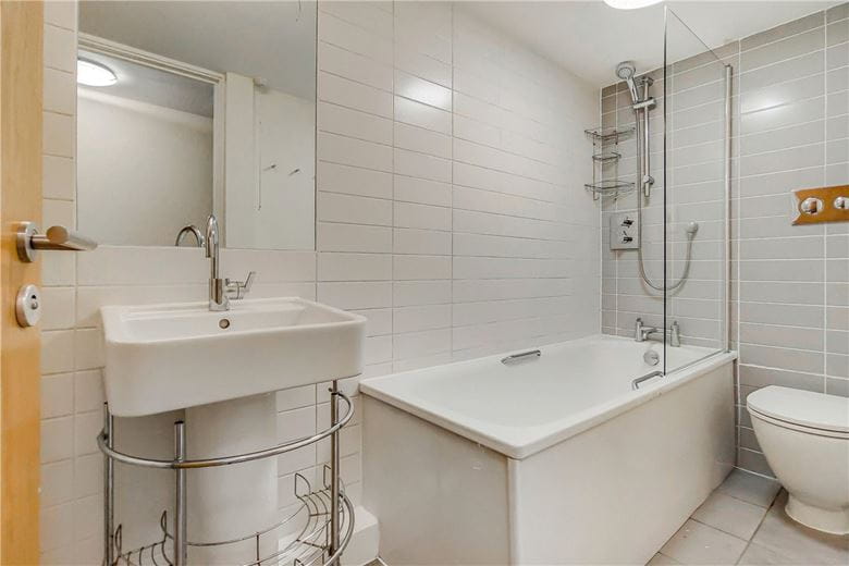 2 bedroom flat, South Molton Street, London W1K - Sold