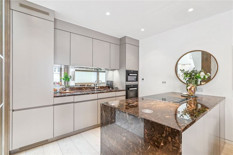 4 bedroom house, Clay Street, London W1U - Available