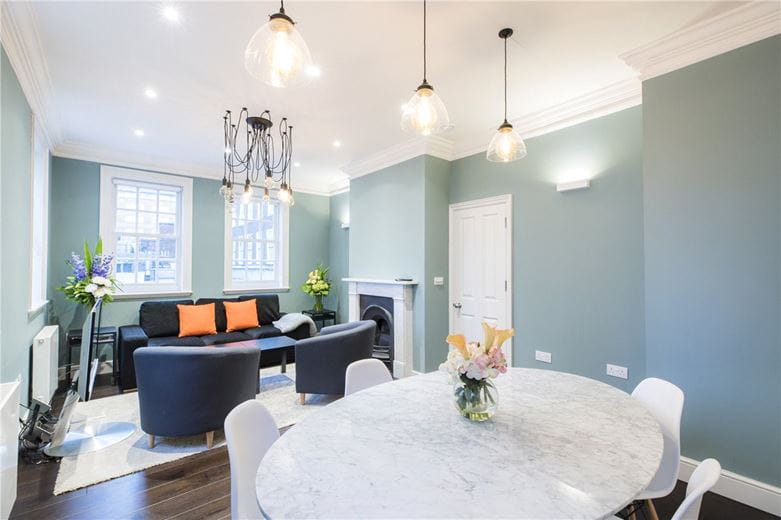 1 bedroom flat, North Row, London W1K - Sold