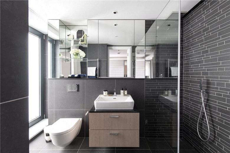 2 bedroom flat, Kensington Gardens Square, Bayswater W2 - Available