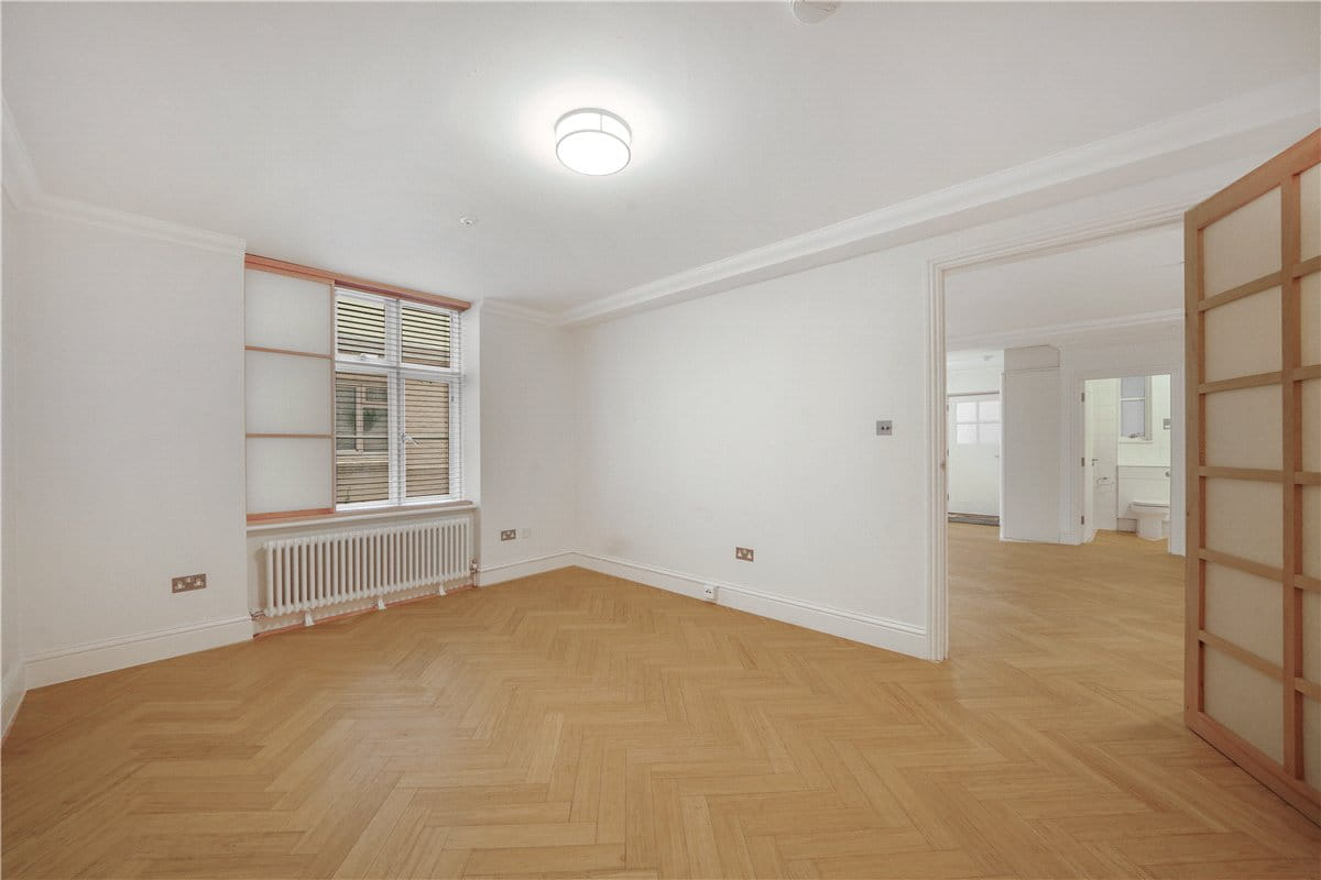 1 bedroom flat, South Audley Street, Mayfair W1K - Available