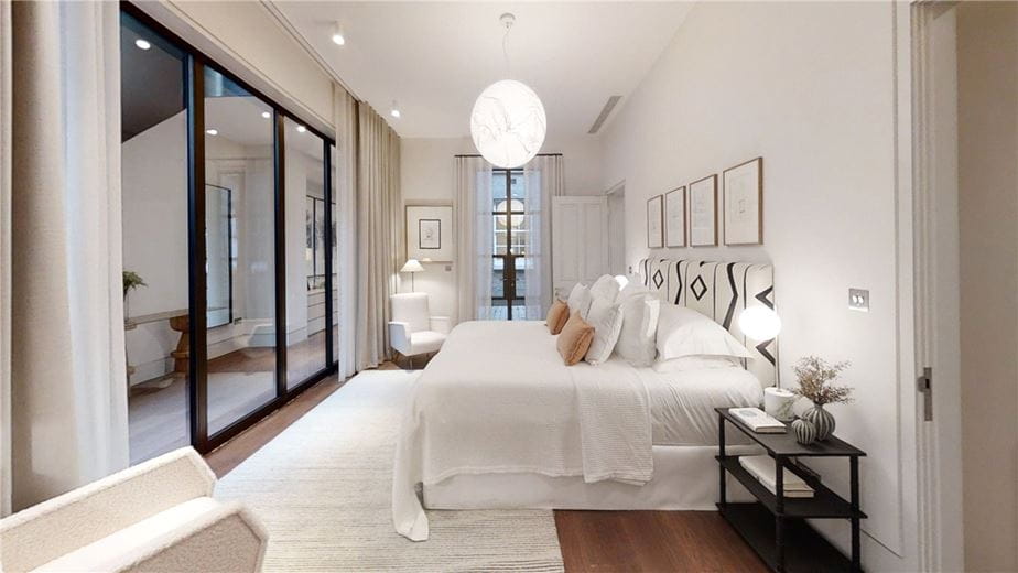 4 bedroom flat, Devonshire Place, Marylebone W1G - Available