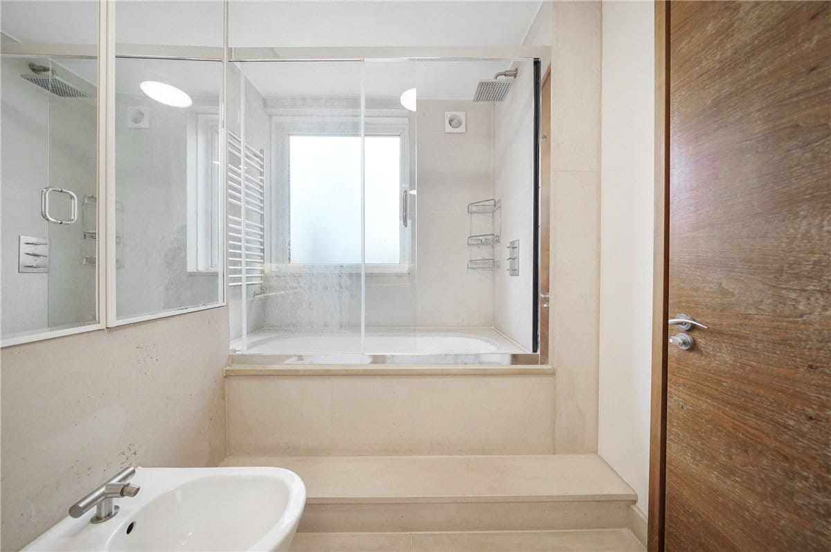 2 bedroom flat, William Mews, Knightsbridge SW1X - Available