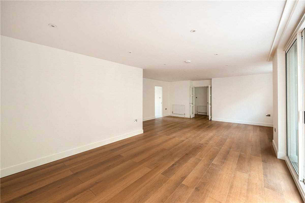 3 bedroom flat, William Mews, Belgravia SW1X - Available