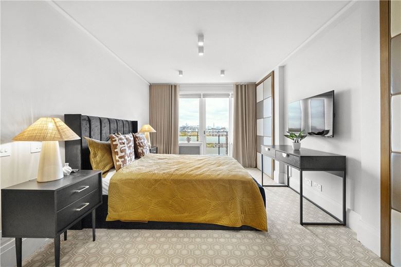 4 bedroom flat, Kingston House South, Ennismore Gardens SW7 - Let Agreed