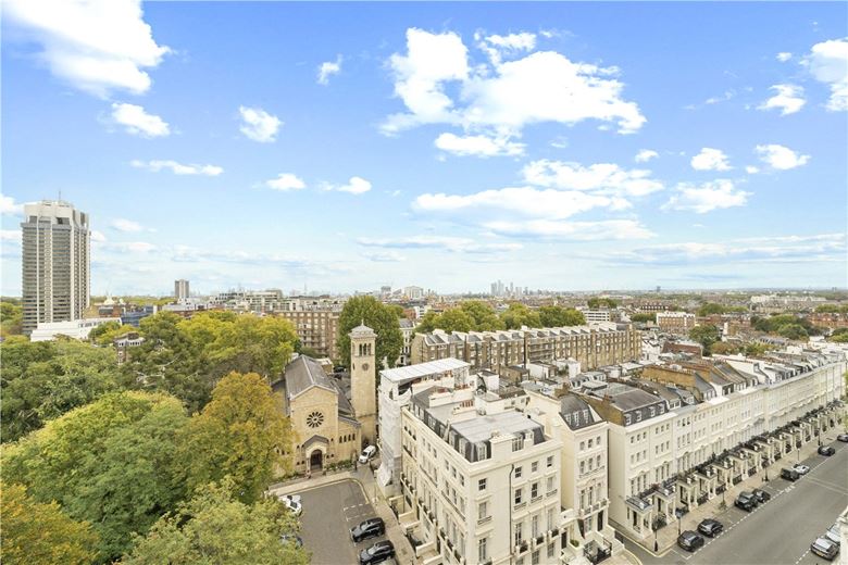 4 bedroom flat, Kingston House South, Ennismore Gardens SW7 - Let Agreed