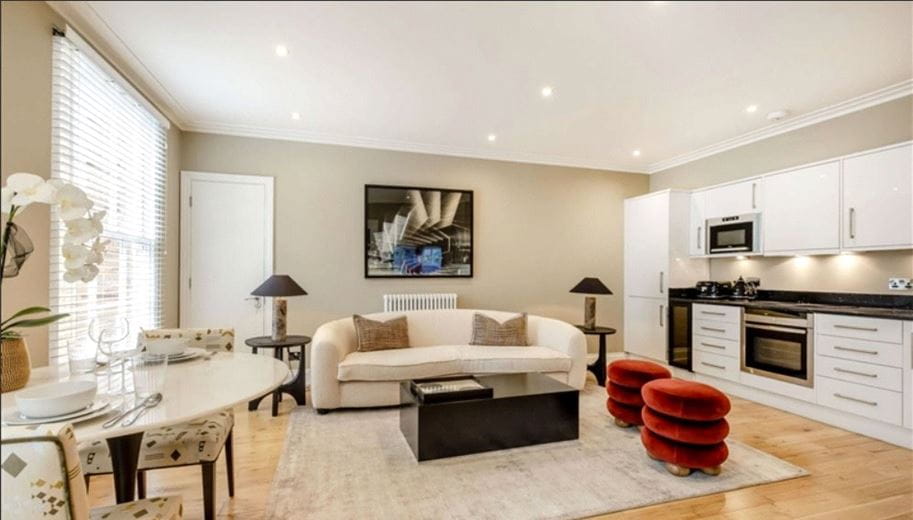 1 bedroom flat, Grosvenor Hill, Mayfair W1K - Available