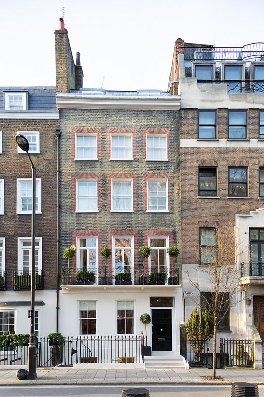 6 bedroom house, Upper Brook Street, Mayfair W1K - Available