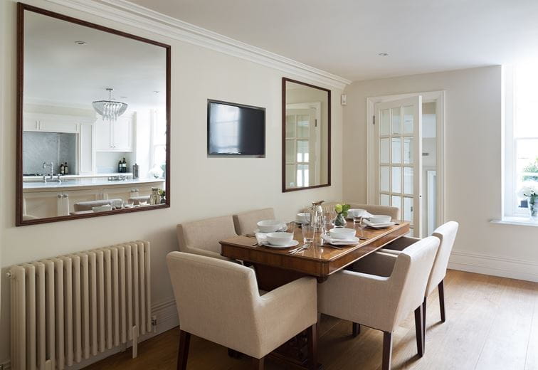 6 bedroom house, Upper Brook Street, Mayfair W1K - Available