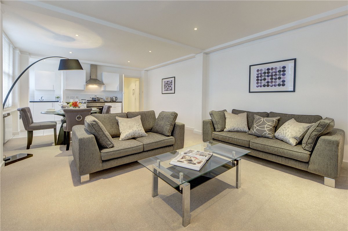 1 bedroom flat, Hill Street, Mayfair W1J - Available