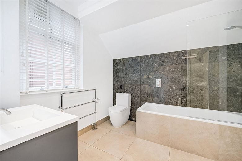 4 bedroom flat, Grosvenor Square, Mayfair W1K