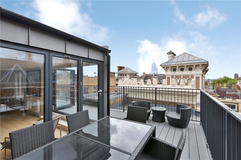 3 bedroom flat, Bell Yard, Strand WC2A - Available