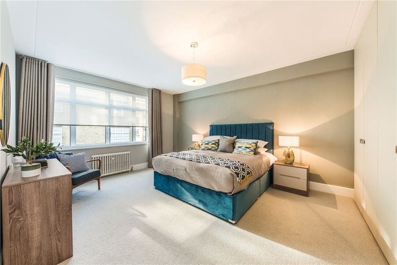1 bedroom , Richmond Court, 200 Sloane Street SW1X - Available