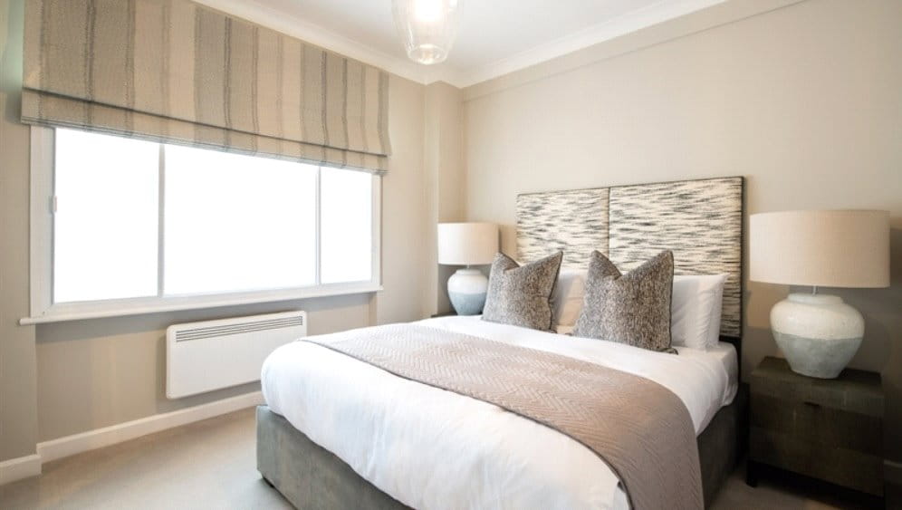 3 bedroom flat, Hill Street, Mayfair W1J - Available