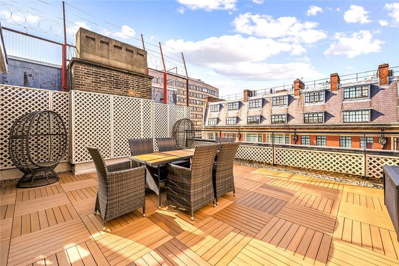 1 bedroom flat, Richmond Court, 200 Sloane Street SW1X - Available
