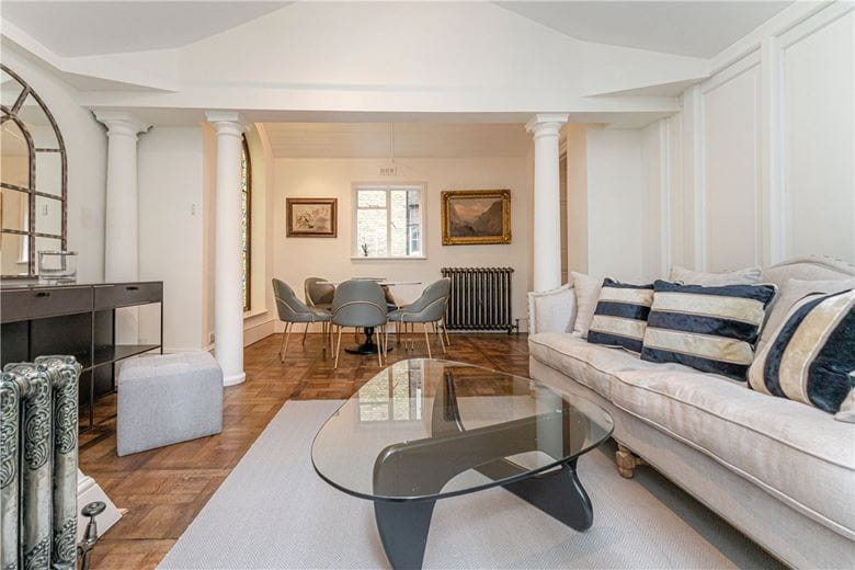 4 bedroom house, North Audley Street, Mayfair W1K - Available