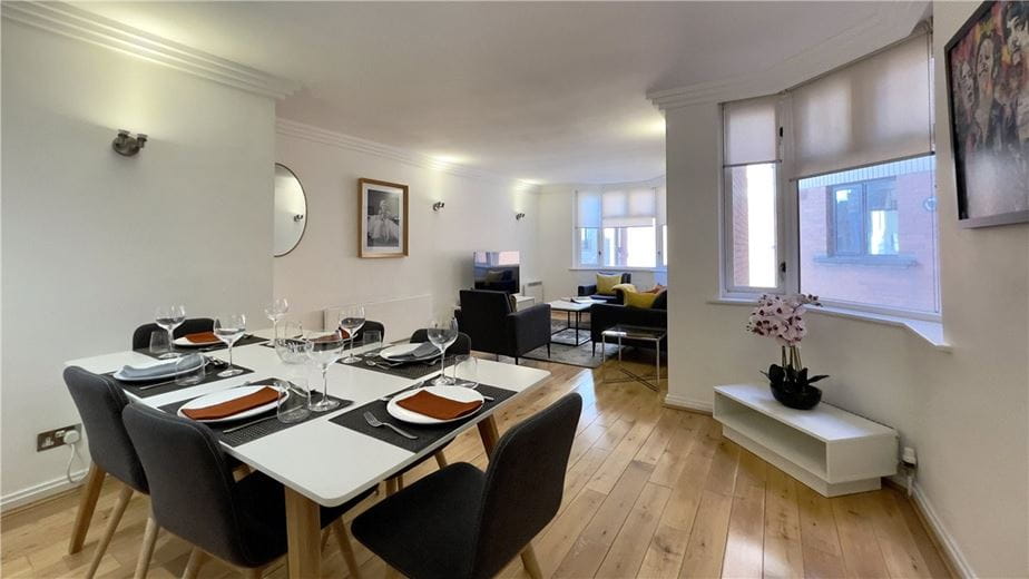 2 bedroom flat, Bourdon Street, Mayfair W1K - Available